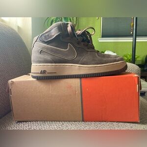 Rare Nike Air Force 1 Mid Premium Suede in Brown/Bone